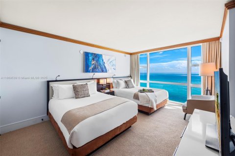 Condo in Miami Beach, Florida, 2 bedrooms № 2013772 - photo 4