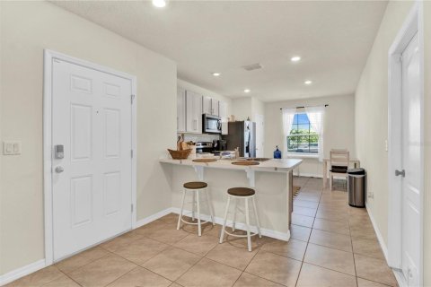 Touwnhouse à louer à Kissimmee, Floride: 3 chambres, 155.52 m2 № 2386798 - photo 3