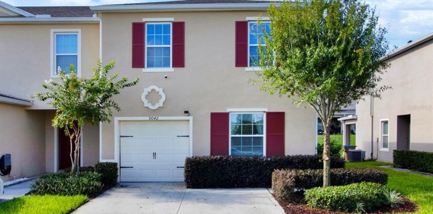 Touwnhouse à Kissimmee, Floride 3 chambres, 155.52 m2 № 2386798