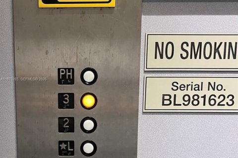 Copropriété à vendre à Miami Beach, Floride: 39.02 m2 № 2033763 - photo 17