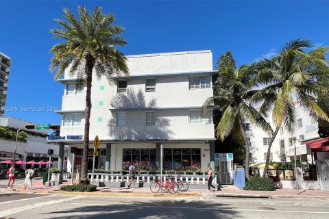 Copropriété à vendre à Miami Beach, Floride: 39.02 m2 № 2033763 - photo 23