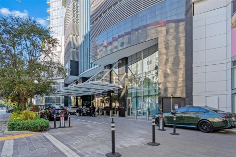 Купить кондоминиум в Майами, Флорида 1 комната, 115.57м2, № 2055715 - фото 4