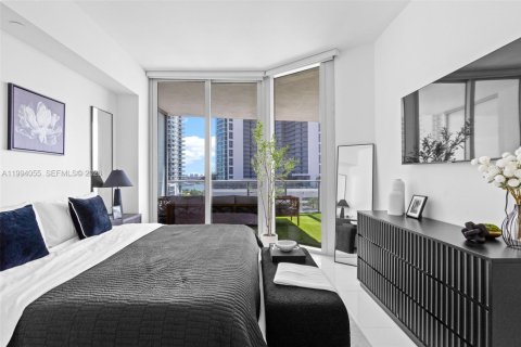 Купить кондоминиум в Майами, Флорида 1 комната, 115.57м2, № 2055715 - фото 23