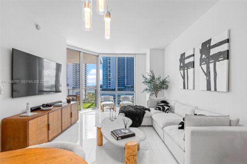 Купить кондоминиум в Майами, Флорида 1 комната, 115.57м2, № 2055715 - фото 17