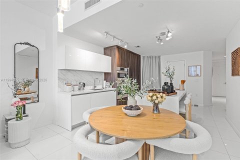 Купить кондоминиум в Майами, Флорида 1 комната, 115.57м2, № 2055715 - фото 15