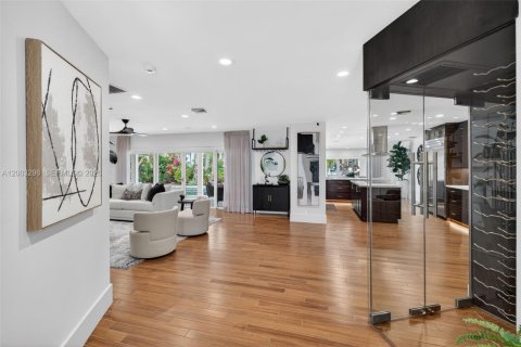 Villa ou maison à vendre à Fort Lauderdale, Floride: 3 chambres, 227.61 m2 № 2072554 - photo 3