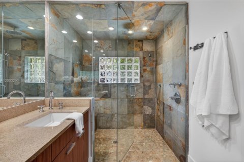 Villa ou maison à vendre à Fort Lauderdale, Floride: 3 chambres, 227.61 m2 № 2072554 - photo 13
