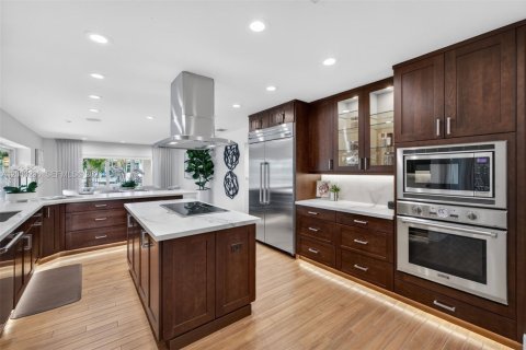 Villa ou maison à vendre à Fort Lauderdale, Floride: 3 chambres, 227.61 m2 № 2072554 - photo 9