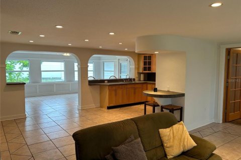 House in Englewood, Florida 3 bedrooms, 126.81 sq.m. № 1246580 - photo 14