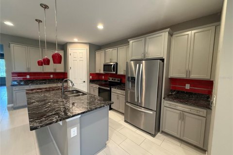 Villa ou maison à vendre à Davenport, Floride: 3 chambres, 217.39 m2 № 2401200 - photo 12