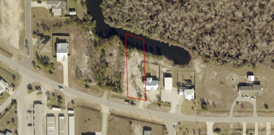 Land in Mexico Beach, Florida № 2379512