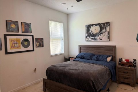 House in BELLALAGO in Kissimmee, Florida 4 bedrooms, 260.87 sq.m. № 1894734 - photo 6