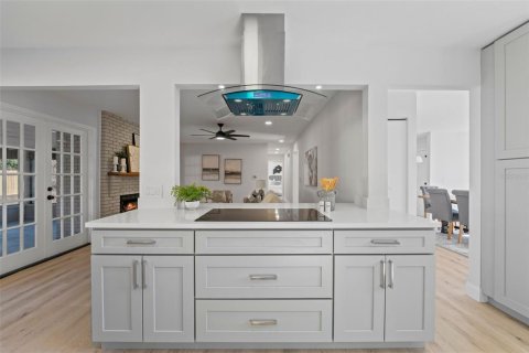 Casa en venta en Ormond Beach, Florida, 5 dormitorios, 280.38 m2 № 1547373 - foto 10