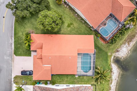 Купить виллу или дом в Паркленд, Флорида 1 комната, 216.83м2, № 2086104 - фото 4