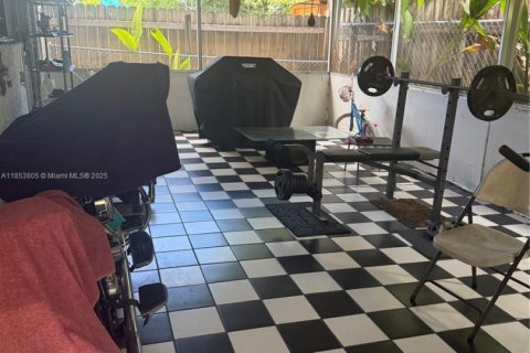 Villa ou maison à vendre à Sweetwater, Floride: 4 chambres, 112.32 m2 № 1962931 - photo 16