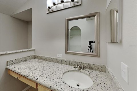 Villa ou maison à louer à Orlando, Floride: 3 chambres, 151.34 m2 № 2121128 - photo 9