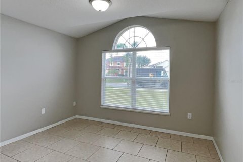 Villa ou maison à louer à Orlando, Floride: 3 chambres, 151.34 m2 № 2121128 - photo 11