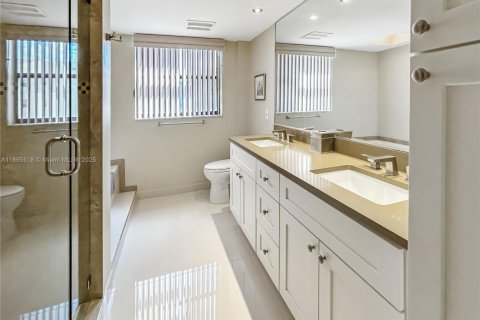 Condominio en alquiler en Lauderhill, Florida, 2 dormitorios, 149.29 m2 № 1979215 - foto 16