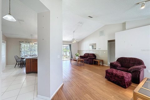 Casa en venta en Davenport, Florida, 3 dormitorios, 125.79 m2 № 1884984 - foto 6