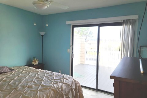 Купить кондоминиум в Саммерфилд, Флорида 6 комнат, 102.1м2, № 2149329 - фото 24