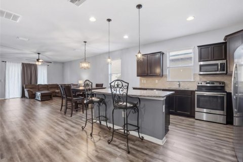 Villa ou maison à vendre à Wimauma, Floride: 3 chambres, 184.88 m2 № 2149229 - photo 8