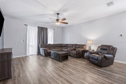 Villa ou maison à vendre à Wimauma, Floride: 3 chambres, 184.88 m2 № 2149229 - photo 13