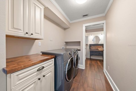Villa ou maison à vendre à Tampa, Floride: 2 chambres, 178.74 m2 № 2436775 - photo 17