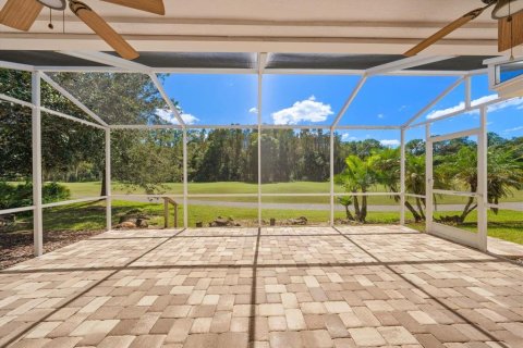 Villa ou maison à vendre à Tampa, Floride: 2 chambres, 178.74 m2 № 2436775 - photo 2