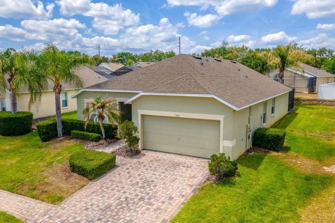 Casa en Davenport, Florida 4 dormitorios, 171.87 m2 № 2102955