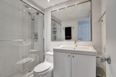 Copropriété à vendre à Hollywood, Floride: 2 chambres, 116.31 m2 № 1958101 - photo 24