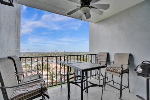 Copropriété à vendre à Hollywood, Floride: 2 chambres, 116.31 m2 № 1958101 - photo 26