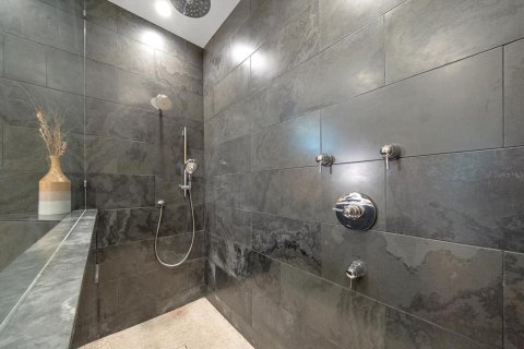 Купить виллу или дом в Сарасота, Флорида 7 комнат, 197.51м2, № 2222716 - фото 25