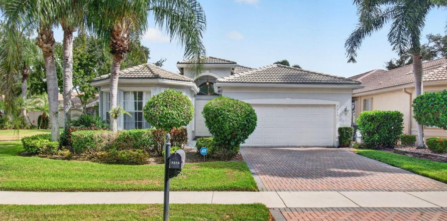 Casa en Boynton Beach, Florida 4 dormitorios, 225.75 m2 № 2307003