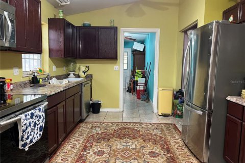House in Silver Springs Shores, Florida 3 bedrooms, 167.22 sq.m. № 1511300 - photo 6
