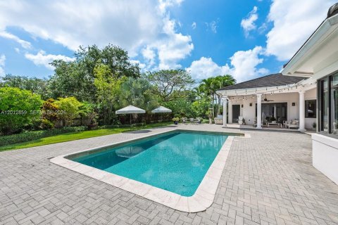 Villa ou maison à vendre à Miami, Floride: 5 chambres, 404.22 m2 № 2085423 - photo 28
