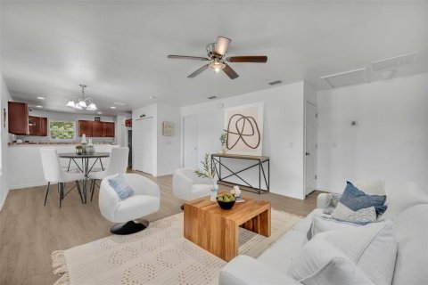 Casa en venta en Casselberry, Florida, 4 dormitorios, 111.39 m2 № 1815961 - foto 30