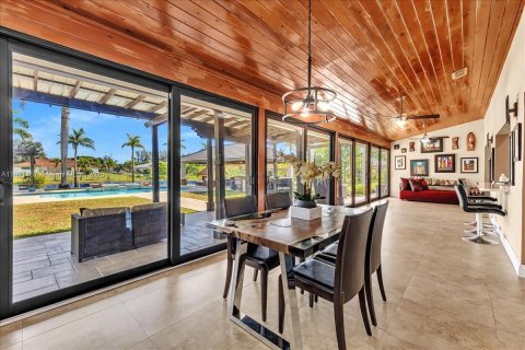 Casa en venta en Miramar, Florida, 4 dormitorios, 272.58 m2 № 1976088 - foto 29