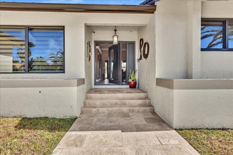 Casa en venta en Miramar, Florida, 4 dormitorios, 272.58 m2 № 1976088 - foto 12