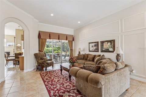 Villa ou maison à vendre à Longwood, Floride: 4 chambres, 324.97 m2 № 2099076 - photo 5