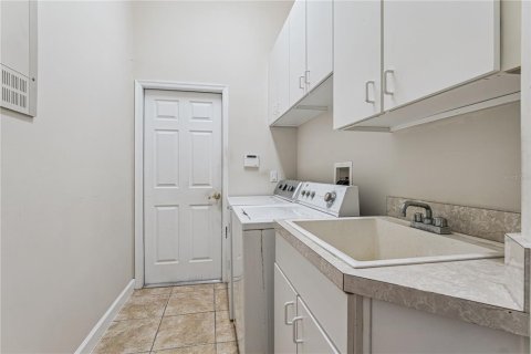 Villa ou maison à vendre à Longwood, Floride: 4 chambres, 324.97 m2 № 2099076 - photo 24
