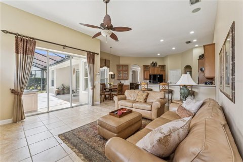 Villa ou maison à vendre à Longwood, Floride: 4 chambres, 324.97 m2 № 2099076 - photo 11