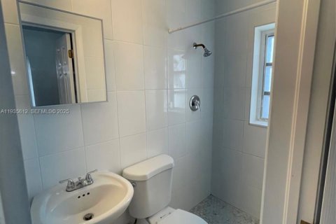 Apartamento en alquiler en Miami, Florida № 1993843 - foto 5