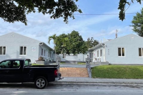 Apartamento en alquiler en Miami, Florida № 1993843 - foto 1