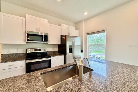 Touwnhouse à louer à Tampa, Floride: 3 chambres, 180.69 m2 № 2151191 - photo 14