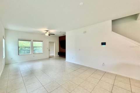 Touwnhouse à louer à Tampa, Floride: 3 chambres, 180.69 m2 № 2151191 - photo 8
