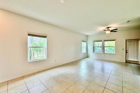 Touwnhouse à louer à Tampa, Floride: 3 chambres, 180.69 m2 № 2151191 - photo 7