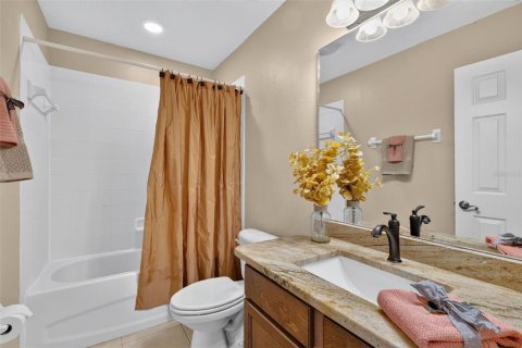 Condo in Tavares, Florida, 2 bedrooms № 2267086 - photo 27