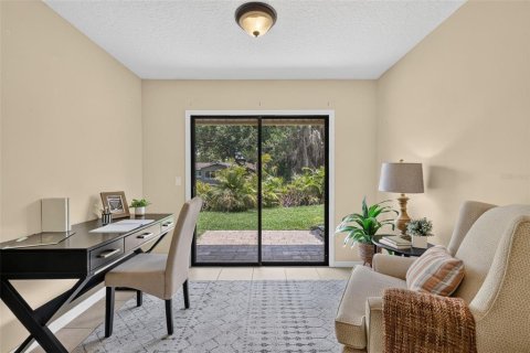 Condo in Tavares, Florida, 2 bedrooms № 2267086 - photo 30