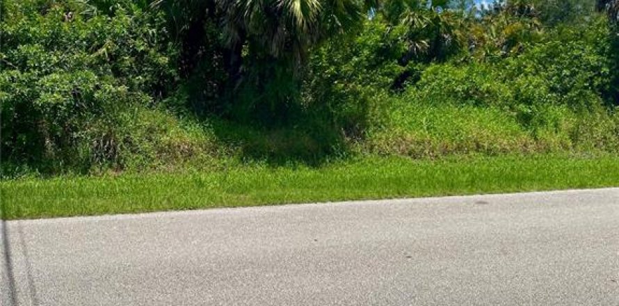 Land in Naples, Florida № 1789884