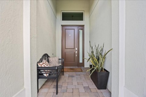 Villa ou maison à vendre à Port St. Lucie, Floride: 3 chambres, 211.63 m2 № 2390134 - photo 2